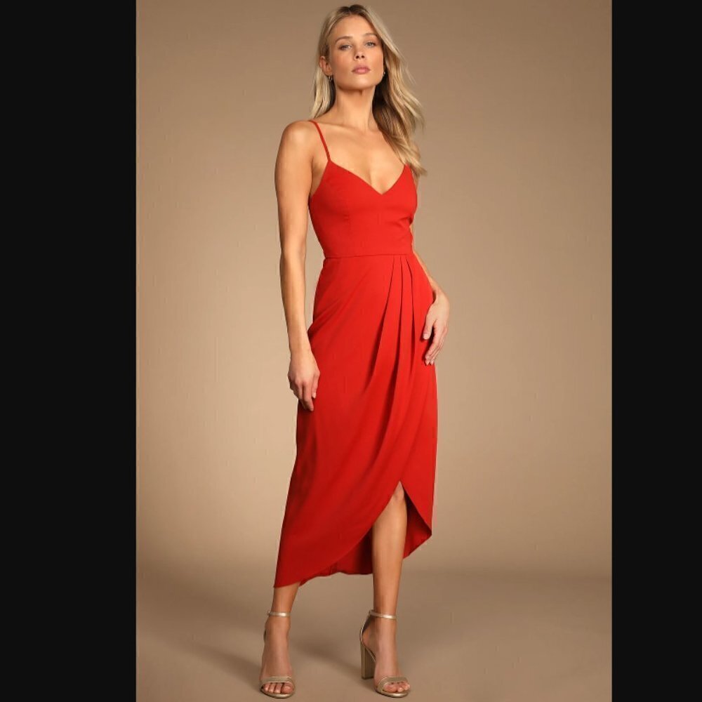 NWT Lulu's Rust Red Midi Dress